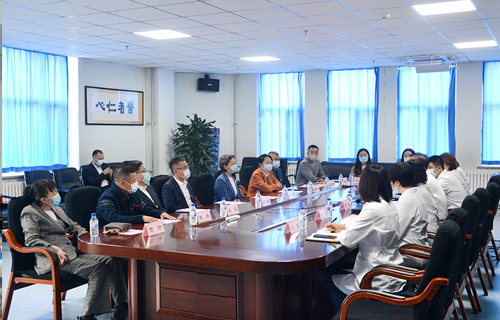 市政协副主席王桂敏围绕青少年心理健康发展问题，到小妲己直播下载
调研走访