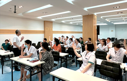 薪火传承，励“医”奋进 | 小妲己直播下载
心理治疗兴趣协会顺利完成换届